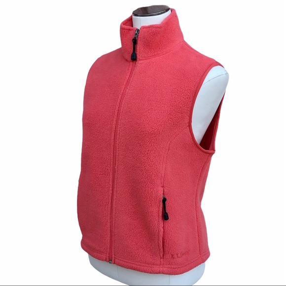 L.L. Bean fleece vest zip up. - Picture 3 of 9